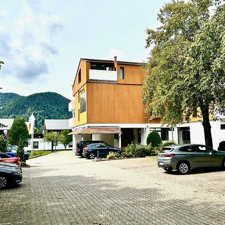 Alpenoase Schliersee - Grosse Suite Mit Sauna Oder Gemuetliche Studio Appartements Екстер'єр фото