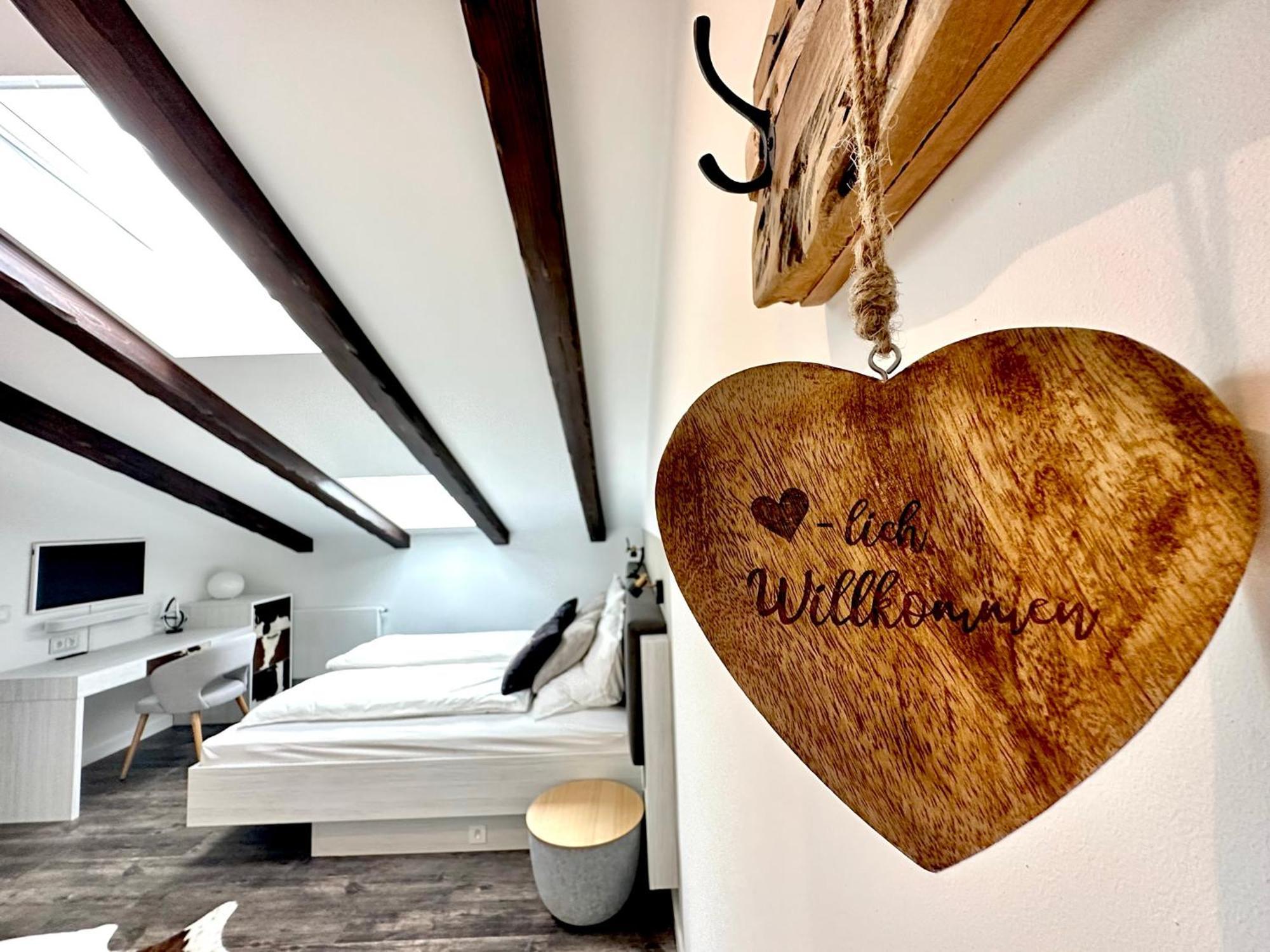 Alpenoase Schliersee - Grosse Suite Mit Sauna Oder Gemuetliche Studio Appartements Екстер'єр фото